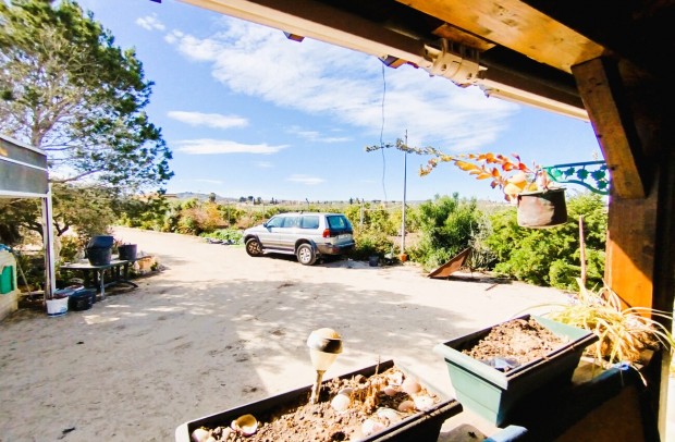 Resale - Country Property - Ciudad Quesada - Partido de Saavedra