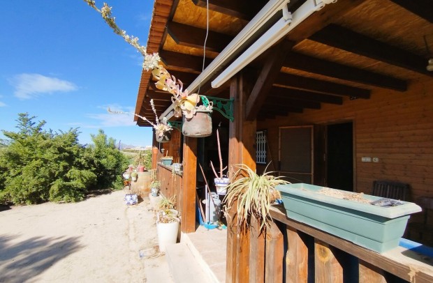 Resale - Country Property - Ciudad Quesada - Partido de Saavedra