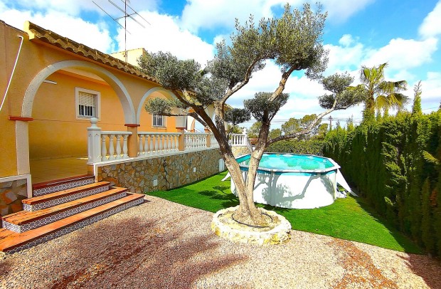 Resale - Detached House / Villa - Rojales - La Marquesa Golf - Costa Blanca