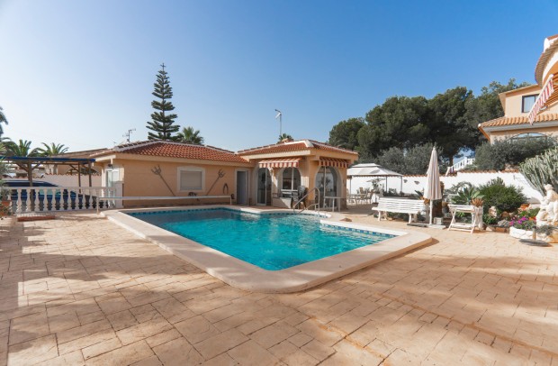 Resale - Detached House / Villa - Ciudad Quesada - Rojales