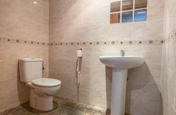 Resale - Commercial - La Finca Golf - Algorfa