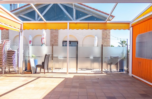 Resale - Commercial - La Finca Golf - Algorfa