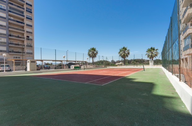 Resale - Apartment - Guardamar del Segura - Puerto Deportivo