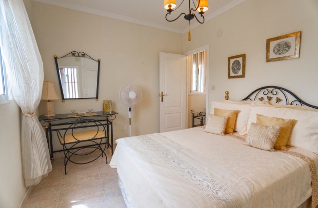 Resale - Detached House / Villa - Ciudad Quesada - Rojales