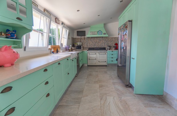 Resale - Detached House / Villa - Las Heredades - Heredades