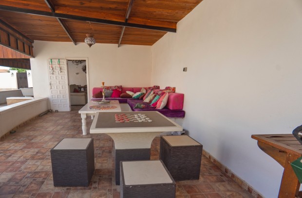 Resale - Detached House / Villa - Las Heredades - Heredades