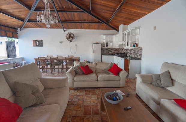 Resale - Detached House / Villa - Las Heredades - Heredades