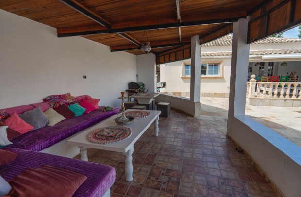 Resale - Detached House / Villa - Las Heredades - Heredades