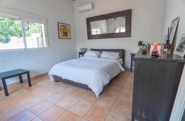 Resale - Detached House / Villa - Las Heredades - Heredades