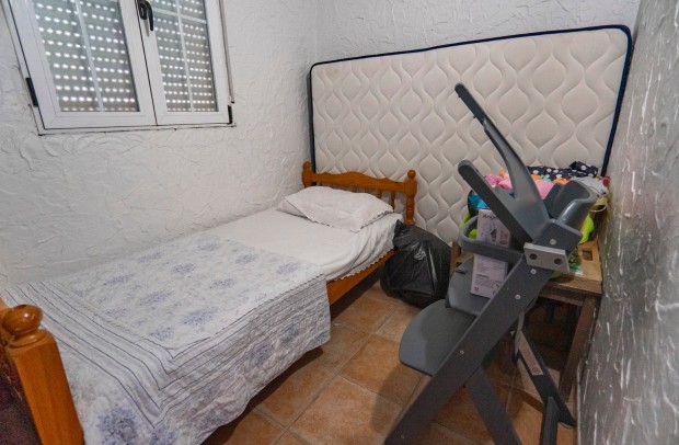 Resale - Detached House / Villa - Las Heredades - Heredades