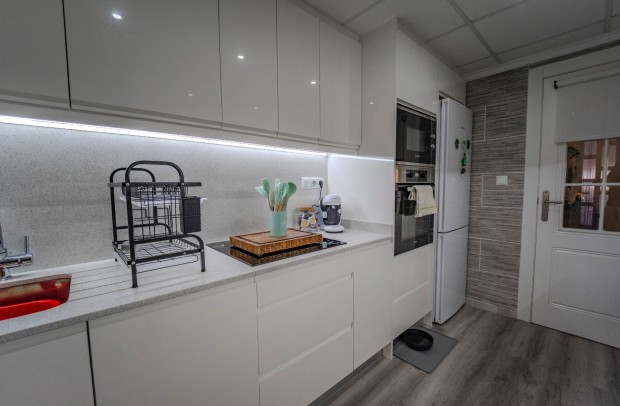 Resale - Townhouse - Ciudad Quesada - Lo Marabú