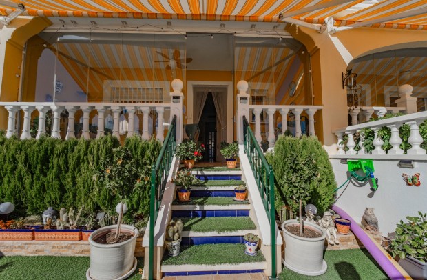 Resale - Townhouse - Ciudad Quesada - Lo Marabú