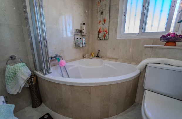 Resale - Townhouse - Ciudad Quesada - Lo Marabú