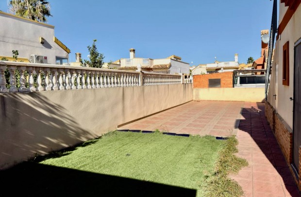 Resale - Detached House / Villa - Guardamar del Segura - El Raso