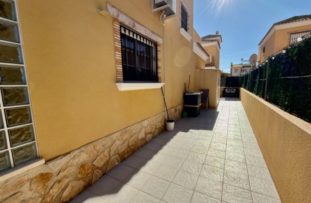 Resale - Detached House / Villa - Guardamar del Segura - El Raso