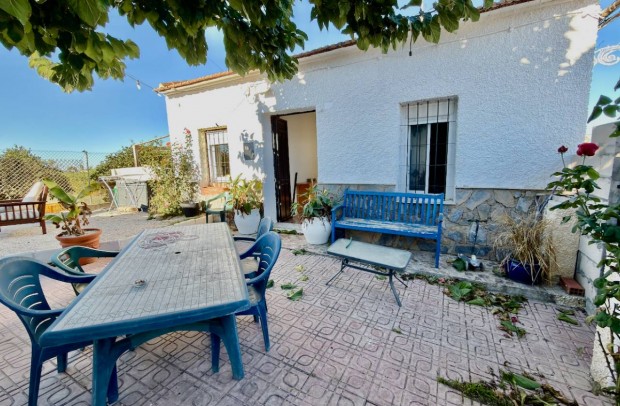 Reventa - Detached House / Villa - Dolores