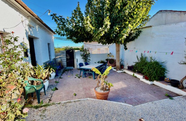 Reventa - Detached House / Villa - Dolores