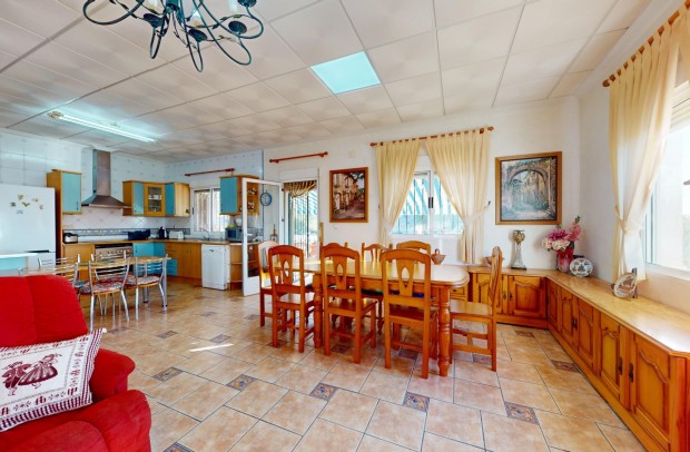 Revente - Chalet / Villa - Crevillente