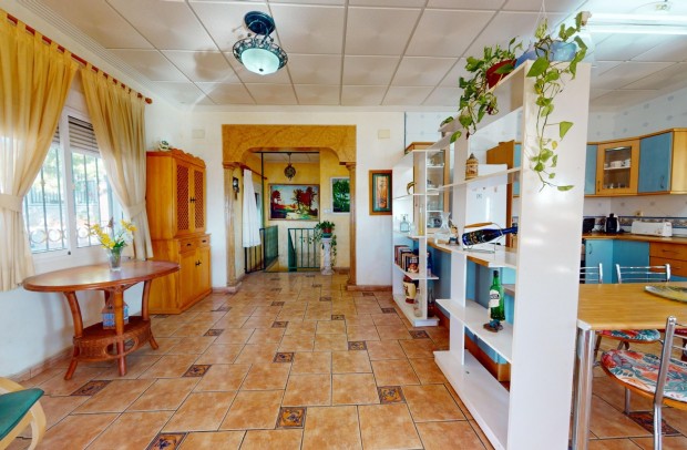 Revente - Chalet / Villa - Crevillente