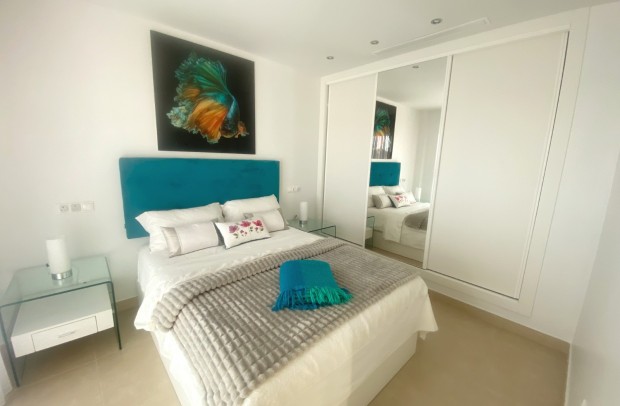 Revente - Detached House / Villa - Ciudad Quesada