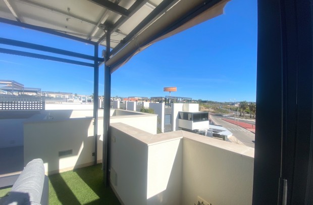 Revente - Detached House / Villa - Ciudad Quesada