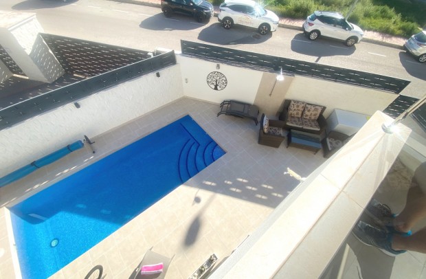 Revente - Detached House / Villa - Ciudad Quesada