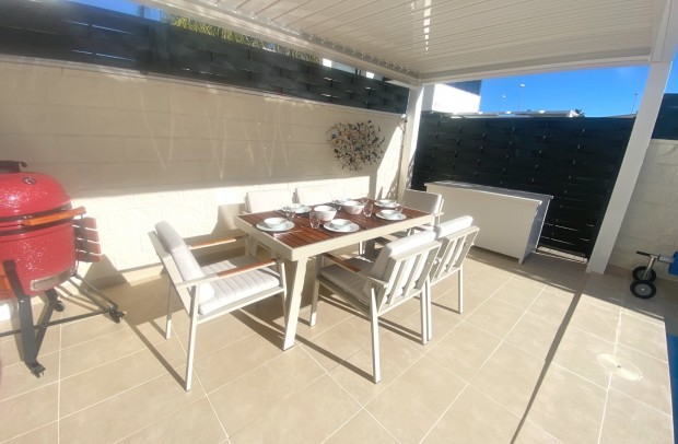 Revente - Detached House / Villa - Ciudad Quesada