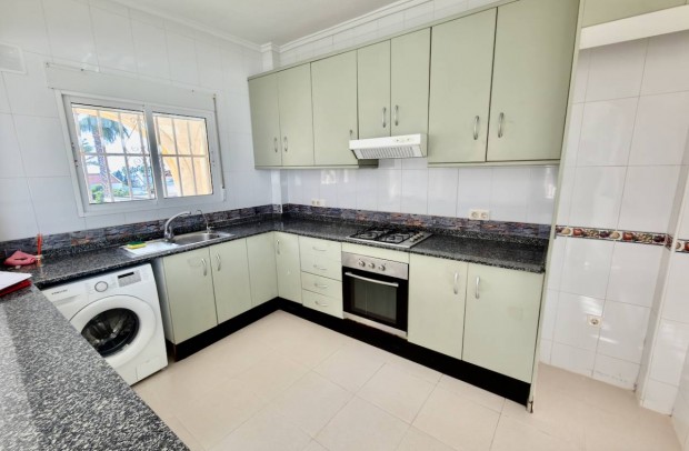 Resale - Detached House / Villa - Ciudad Quesada