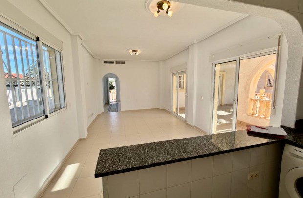 Resale - Detached House / Villa - Ciudad Quesada