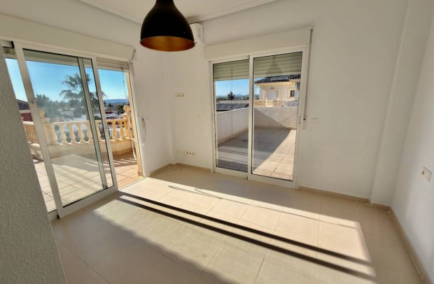 Resale - Detached House / Villa - Ciudad Quesada