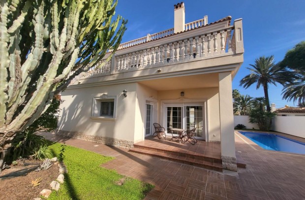 Reventa - Villa Detached - Cabo Roig