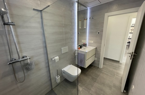 Resale - Detached House / Villa - Benijófar - Centro