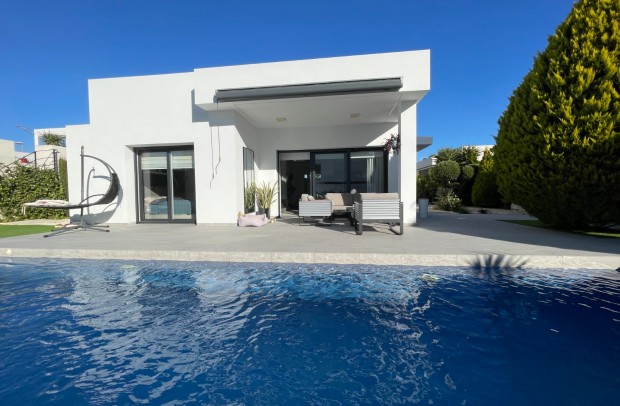 Resale - Detached House / Villa - Benijófar - Centro