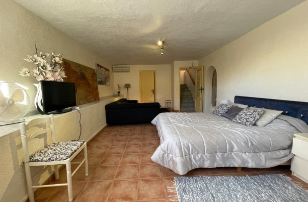 Resale - Villa / Detached - Benijófar - Benimar