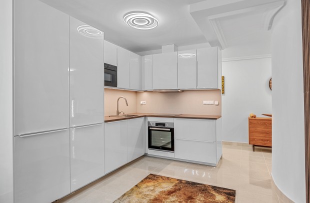 Resale - Apartment - Torrevieja - Playa del Cura