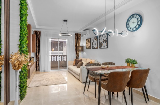 Resale - Apartment - Torrevieja - Playa del Cura