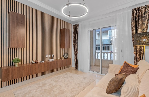 Resale - Apartment - Torrevieja - Playa del Cura