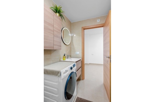 Resale - Apartment - Torrevieja - Playa del Cura