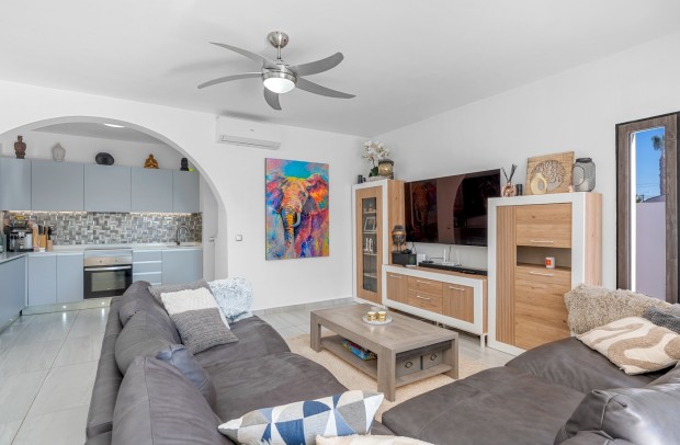 Reventa - Detached House / Villa - Ciudad Quesada