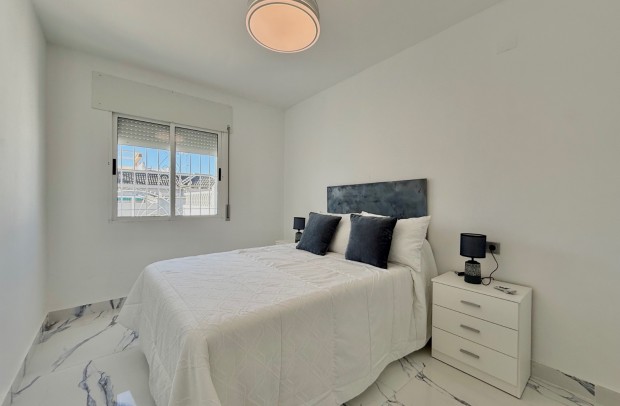 Resale - Semi-Detached - Torrevieja - El Chaparral