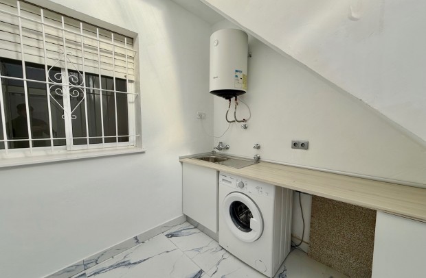 Resale - Semi-Detached - Torrevieja - El Chaparral