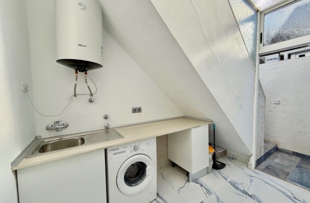 Resale - Semi-Detached - Torrevieja - El Chaparral