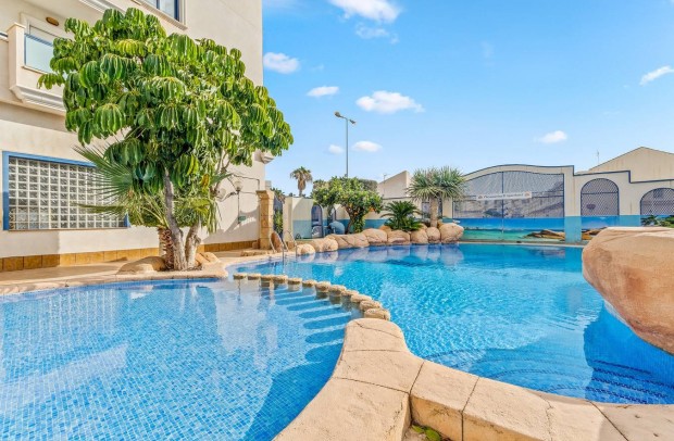 Resale - Apartment - Cabo Roig