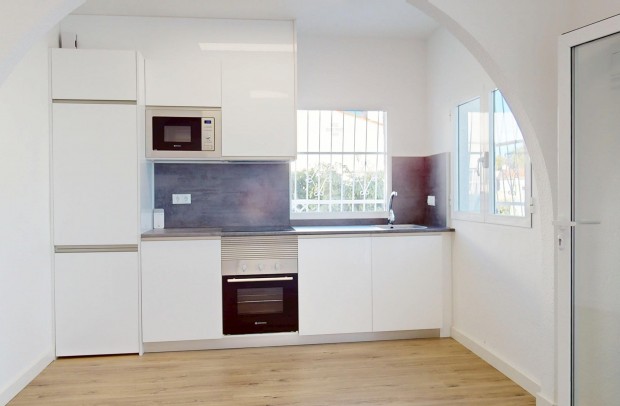 Reventa - Adosado - Villamartin - Villamartín