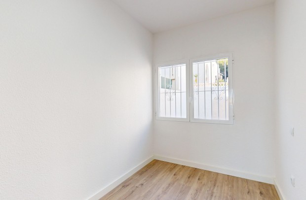 Reventa - Adosado - Villamartin - Villamartín