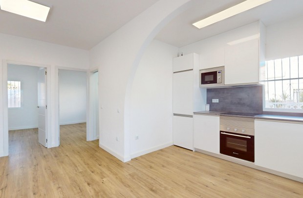 Reventa - Adosado - Villamartin - Villamartín