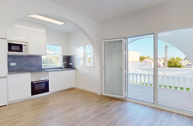 Reventa - Adosado - Villamartin - Villamartín