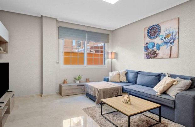 Revente - Apartment - Cabo Roig