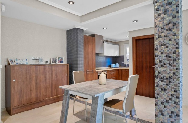 Revente - Apartment - Cabo Roig