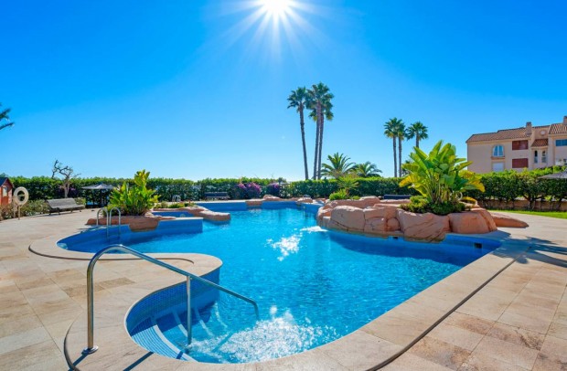 Revente - Apartment - Cabo Roig